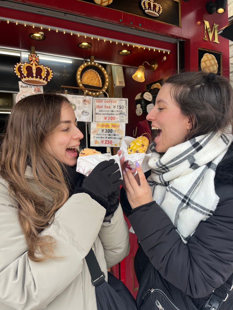 Melonpan, dulce típico de Japón, en la ciudad de Nara